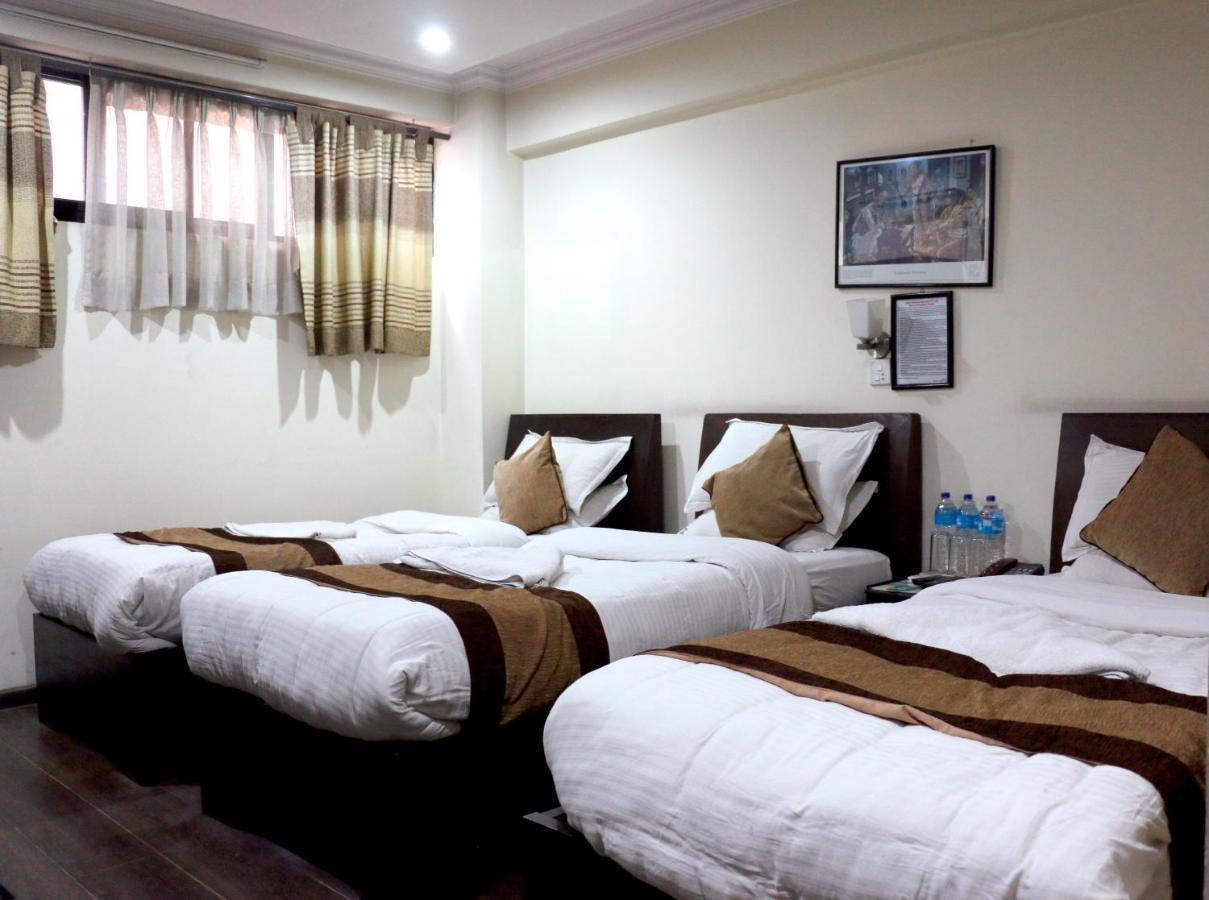 Alpine Hotel & Apartment Kathmandu Ngoại thất bức ảnh